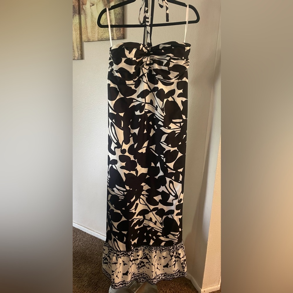 White House Black Market Sz 12 Maxi Dress